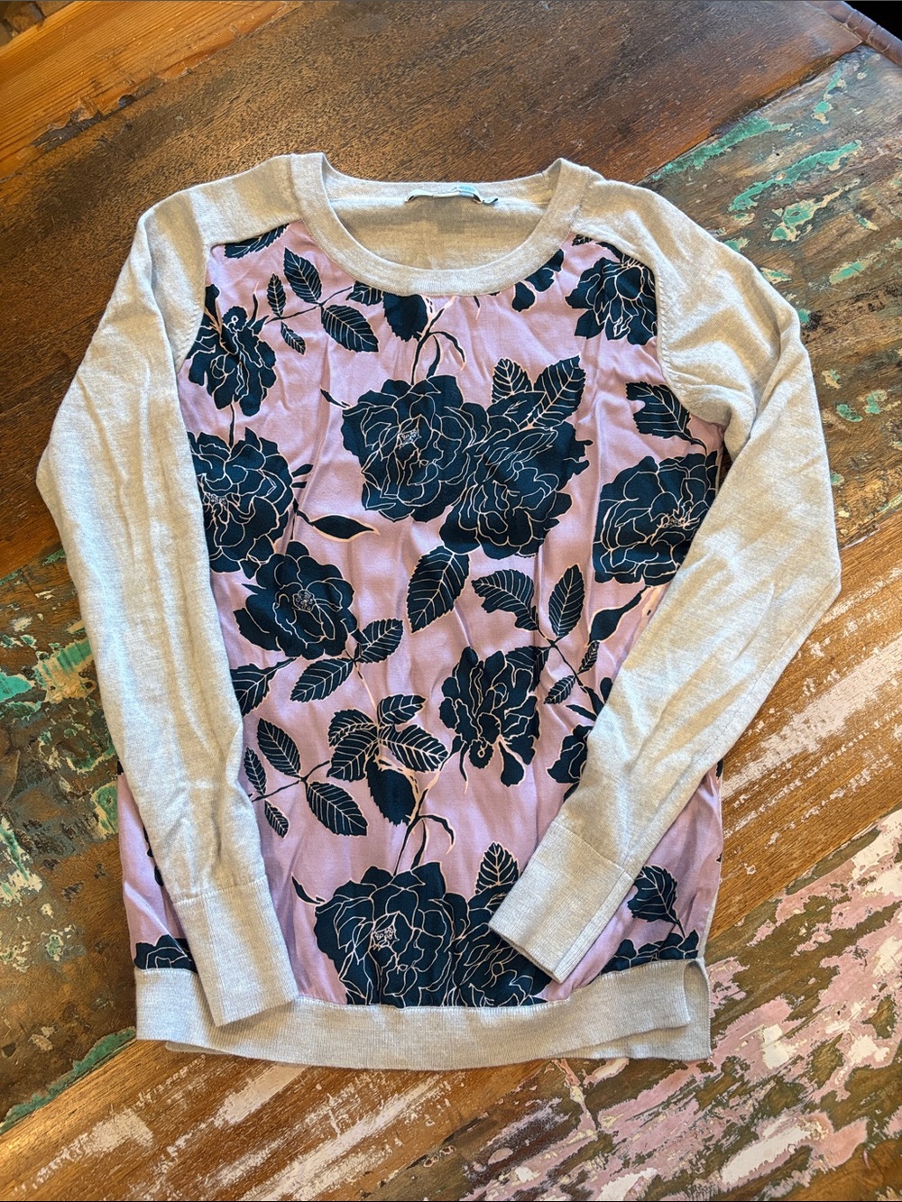 Boden Floral Print Long-Sleeve Pullover Top - Lavender & Navy
